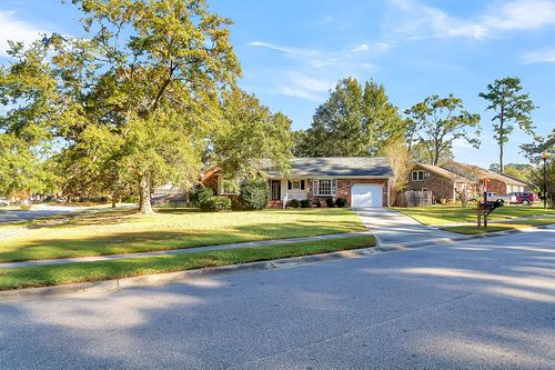 302 Chessington Circle, Summerville, SC, 29485 | Card Image