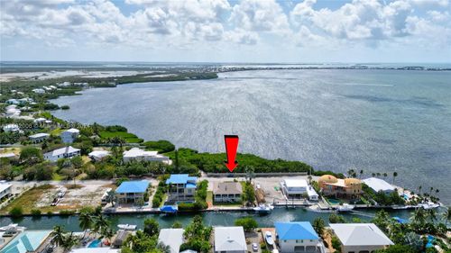 246 Colson Dr, Summerland Key, FL, 33042-4055 | Card Image