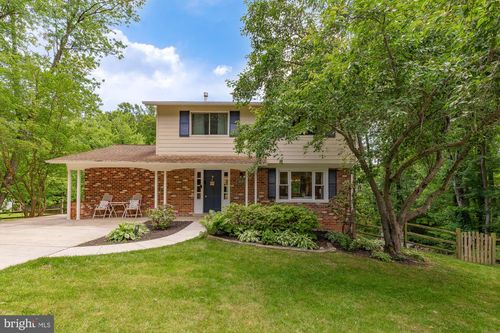 10103 Dundalk St, FAIRFAX, VA, 22032-2715 | Card Image
