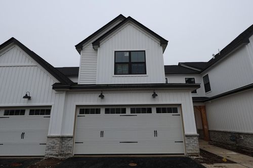 5512 Fawnsbury Ct, Powell, OH, 43065-9964 | Card Image