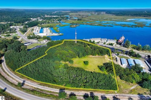 78 Arthur Street, Manistee, MI, 49660 | Card Image