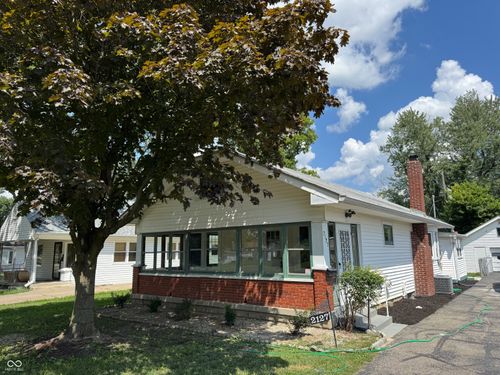 2127 Wallace Ave, Indianapolis, IN, 46218-3949 | Card Image