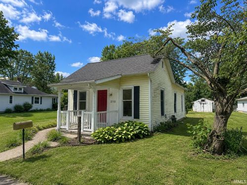 210 S Maple St, North Manchester, IN, 46962-1751 | Card Image