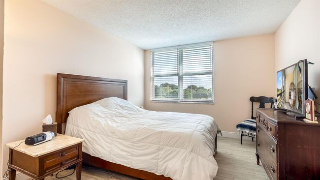 APT-404 - 9421 Evergreen Pl, Condo with 2 bedrooms, 2 bathrooms and null parking in Davie FL | Image 18