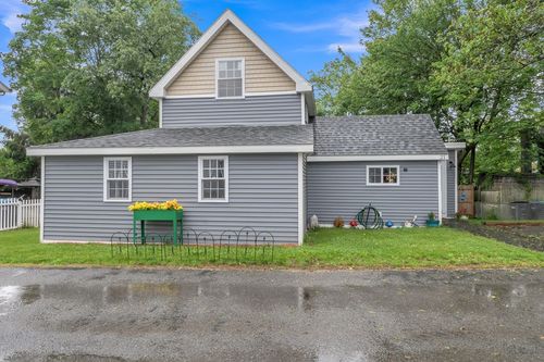 21 Myrtle Ave, Sterling, MA, 01564-2815 | Card Image