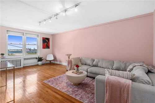 apt-2e-36 Hamilton Ave, Staten Island, NY, 10301-1818 | Card Image