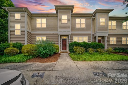 2422 Loch Stone Dr, Gastonia, NC, 28054-0812 | Card Image