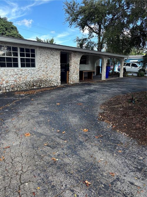 6541 Sherman St, Hollywood, FL, 33024-4034 | Card Image