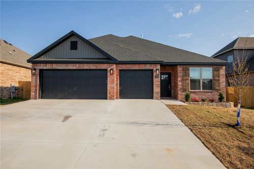 7104 High Meadow Boulevard, Bentonville, AR, 72713 | Card Image