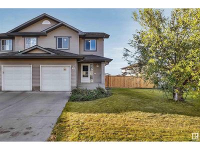 16150 131a St Nw, Home with 3 bedrooms, 2 bathrooms and null parking in Edmonton AB | Image 1