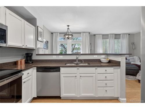 8569 S Upham Way, Littleton, CO, 80128-6353 | Card Image