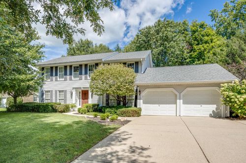 42 White Oak Dr, Batesville, IN, 47006-9101 | Card Image