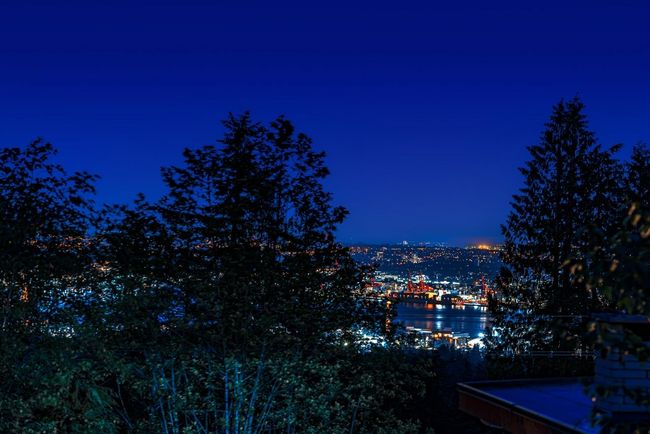 520 Ballantree Pl, House other with 6 bedrooms, 4 bathrooms and 4 parking in West Vancouver BC | Image 32
