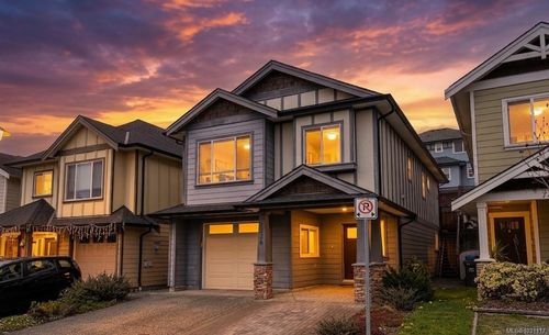 1226 Parkdale Creek Gdns, Langford, BC, V9B4G9 | Card Image