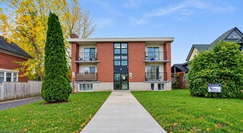 199 Ahrens St W, Kitchener, ON, N2H4E1 | Card Image