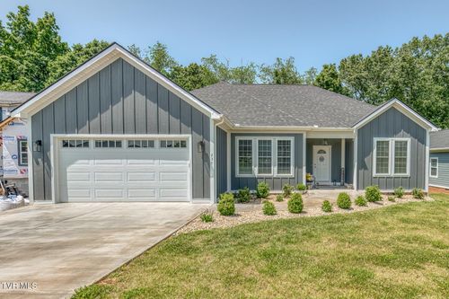 237 Oak View Cir, Bristol, TN, 37620-3145 | Card Image