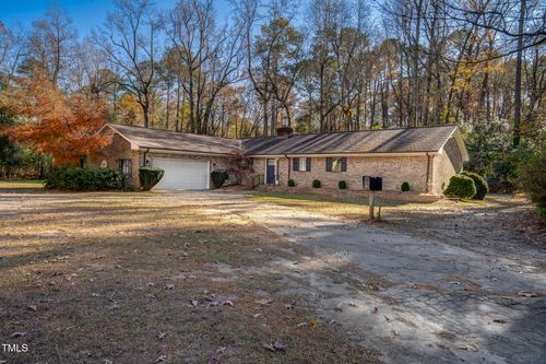 27 Raccoon Branch Road, Tarboro, NC, 27886 | Card Image