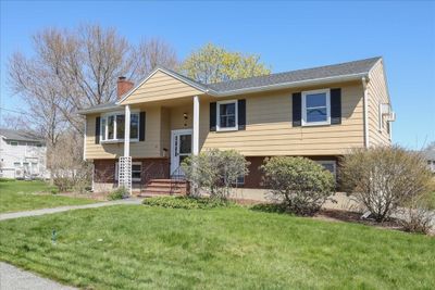 19 Longbow Rd, House other with 4 bedrooms, 2 bathrooms and 6 parking in Danvers MA | Image 3