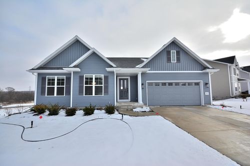 613 Standing Stone Dr, Waukesha, WI, 53189-5660 | Card Image