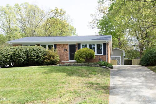 321 Clapp St, Graham, NC, 27253-3111 | Card Image