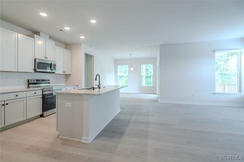 000 Canoe Pointe Loop, Moseley, VA, 23120 | Card Image