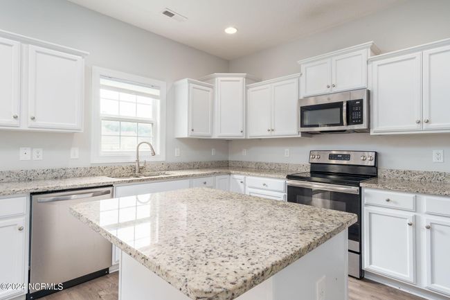 310 Pettigrew Ln, House other with 4 bedrooms, 3 bathrooms and 2 parking in Jacksonville NC | Image 15
