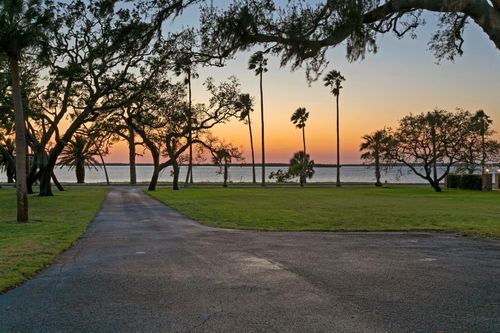 147 & 139 Edgewater Drive, Dunedin, FL, 34698 | Card Image