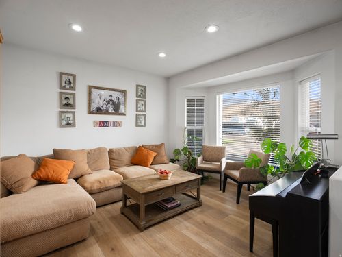 1010 S Anna Ekins Ln, Genola, UT, 84655-6109 | Card Image