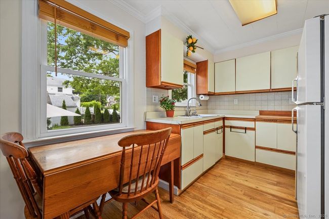54 Mcmullen Ave, House other with 3 bedrooms, 2 bathrooms and 4 parking in Stamford CT | Image 18