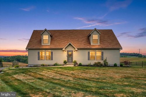 19925 Haugh Rd, STEWARTSTOWN, PA, 17363-7342 | Card Image