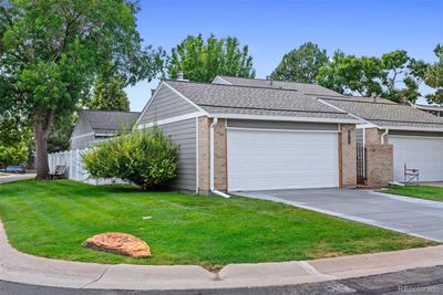 7234 S Vine Court, Townhouse with 3 bedrooms, 1 bathrooms and 2 parking in Centennial CO | Image 1