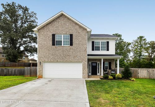 4940 Fox Point Ln, Knoxville, TN, 37918-7301 | Card Image
