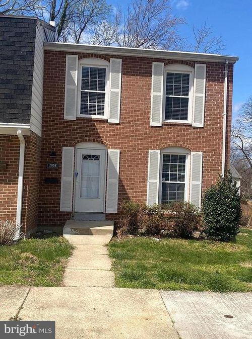 2058 Chadwick Ter, Temple Hills, MD, 20748-4211 | Card Image
