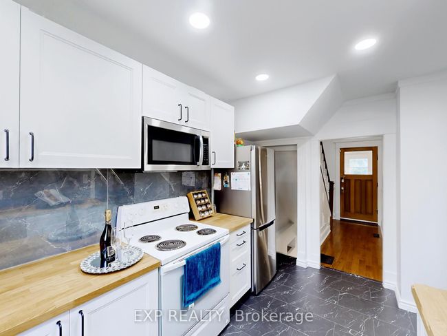 7 David St, House other with 4 bedrooms, 2 bathrooms and 2 parking in Brampton ON | Image 38