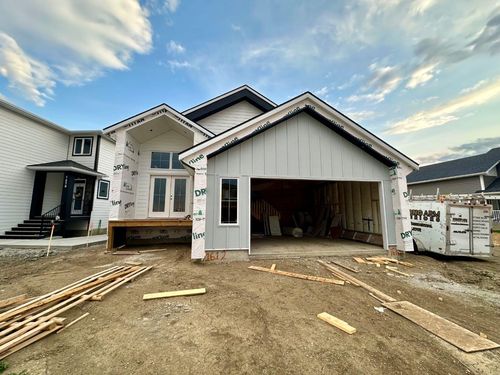 {{alt}} | Card Image