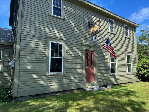 298 2nd Nh Tpke, Hillsborough, NH, 03244-4614 | Card Image