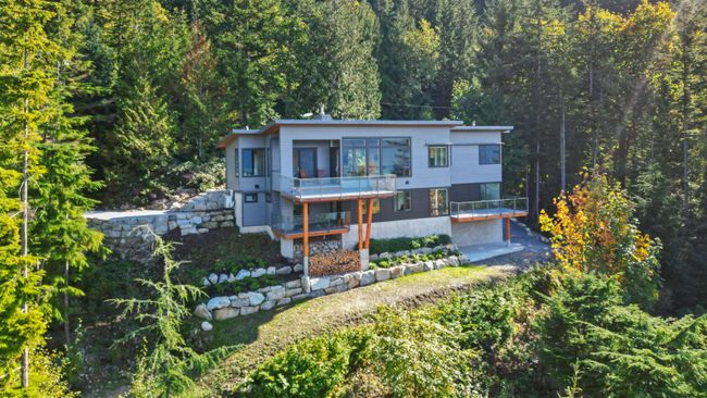 1135 Copper Drive, House other with 3 bedrooms, 3 bathrooms and 6 parking in Britannia Beach BC | Image 39