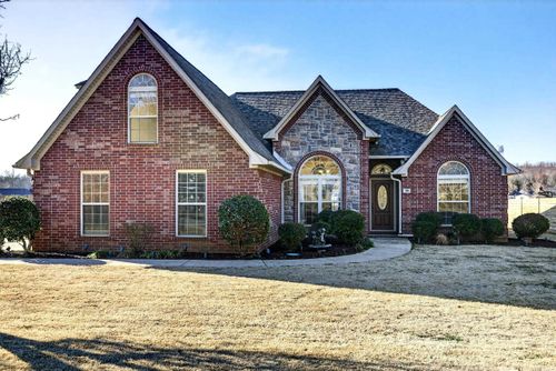 58 Lakeland Dr, Cabot, AR, 72023-7827 | Card Image