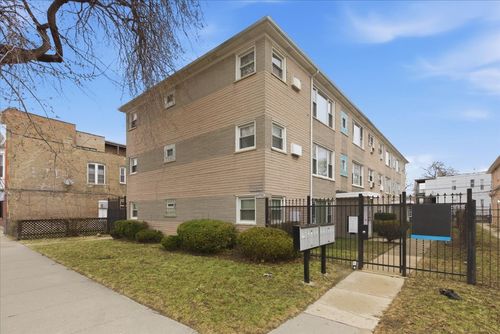 3e-8921 S Cottage Grove Ave, Chicago, IL, 60619-6968 | Card Image