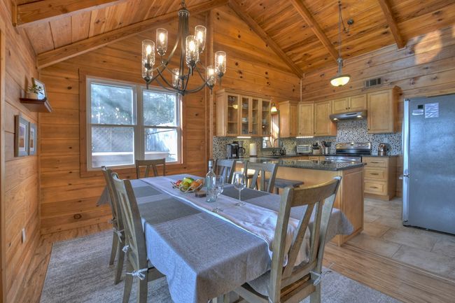 368 Walnut Rdg, Home with 4 bedrooms, 2 bathrooms and null parking in Ellijay GA | Image 17