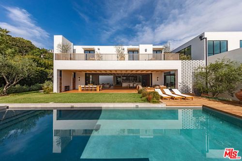 1307 N Doheny Dr, West Hollywood, CA, 90069-5506 | Card Image