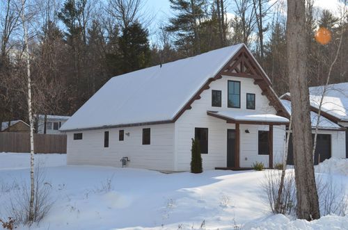 6-19 Stonehenge Circle, Northfield, NH, 03276 | Card Image