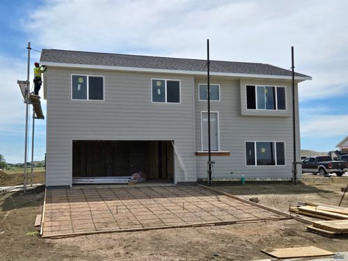 472 Alpha Ave, Box Elder, SD, 57719-2129 | Card Image