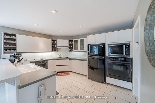 276 Union Ave, House other with 4 bedrooms, 4 bathrooms and 5 parking in Prince Albert ON | Image 9
