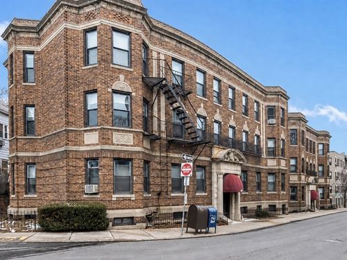8-43 Glenville Ave, Boston, MA, 02134-3439 | Card Image