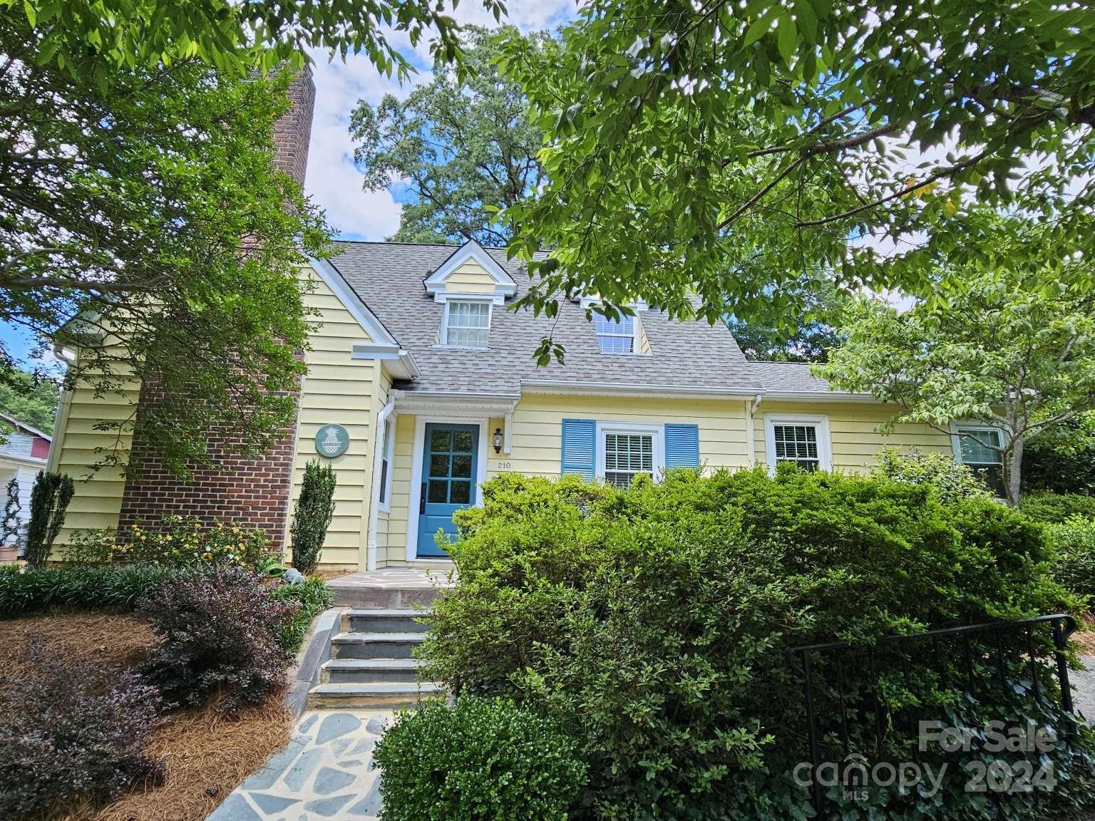 210 Forest Hill Lane, For Sale in Gastonia Zoocasa