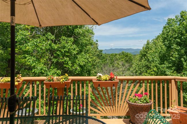 201 Kawani Ln, House other with 4 bedrooms, 4 bathrooms and null parking in Brevard NC | Image 15