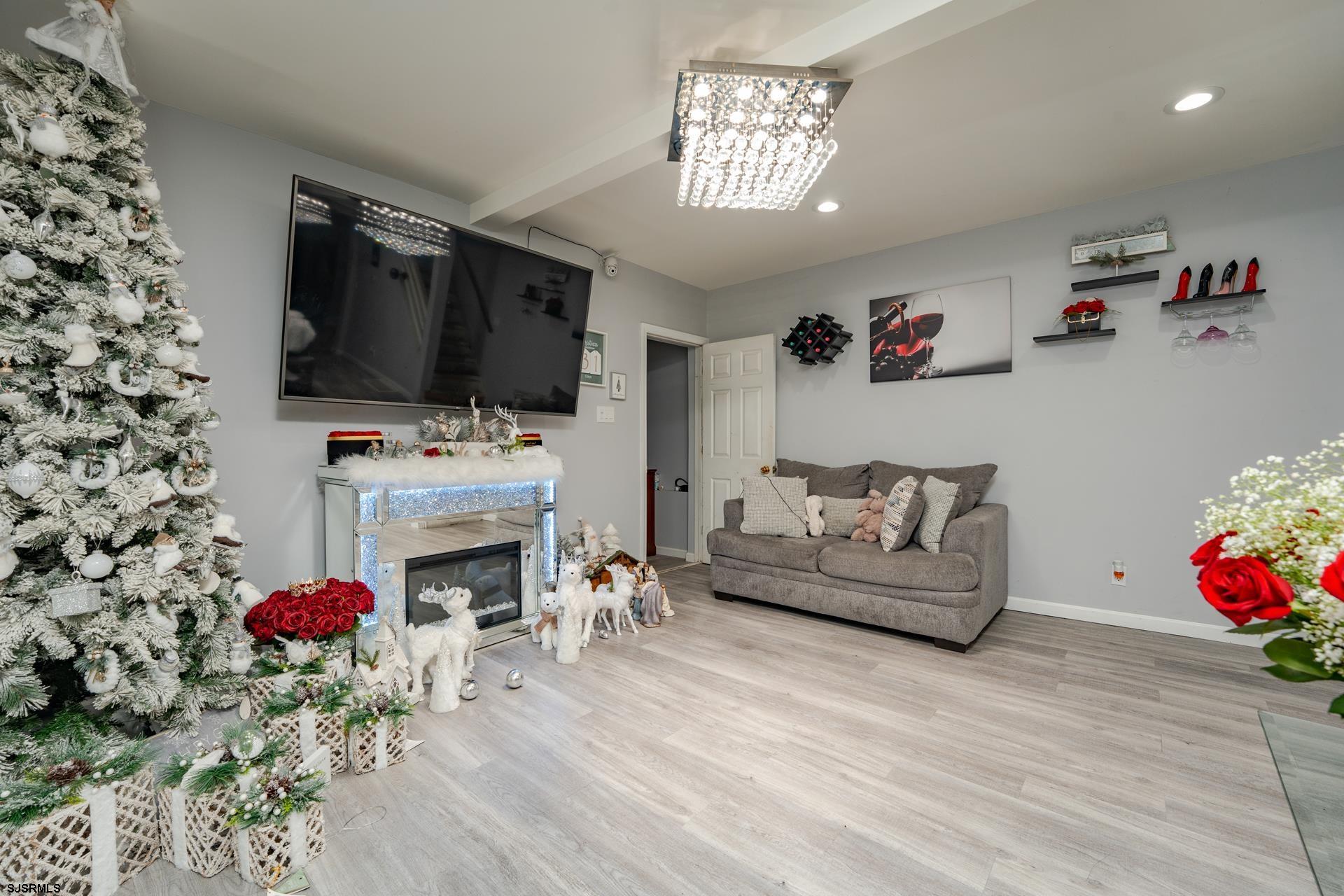 Residential in Pleasantville 3