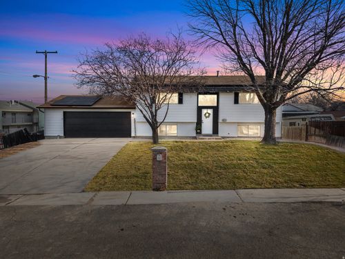 4183 Finair Dr, West Valley City, UT, 84120-5327 | Card Image