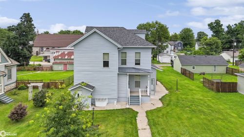 920 High St, Grinnell, IA, 50112-2053 | Card Image